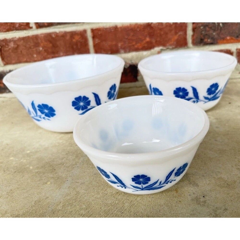 Vintage Hazel Atlas White Milk Glass w Blue Cornflower Set 3 Nesting Mixing Bowl
